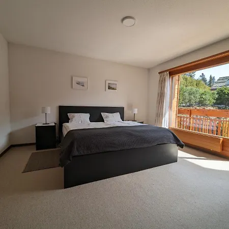 Appartement Beau Vallon 04 *